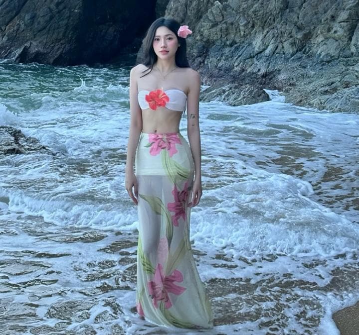 Beach two-piece set (flower mini top + see through bottom)